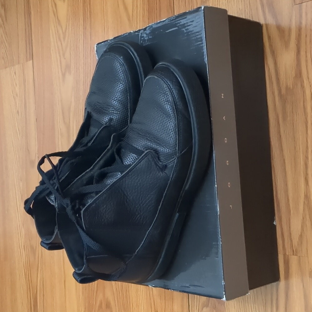 Nike Air Jordan Mens Sneakers V.2 Grown.
